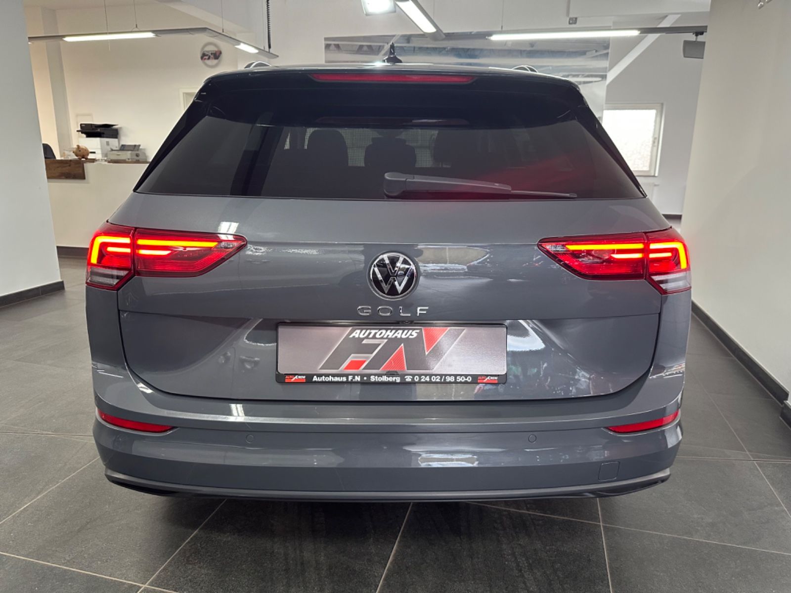 Volkswagen Golf 1.5 Variant Life/LED/ACC/Kamera/Sthzg/Navi foto 9