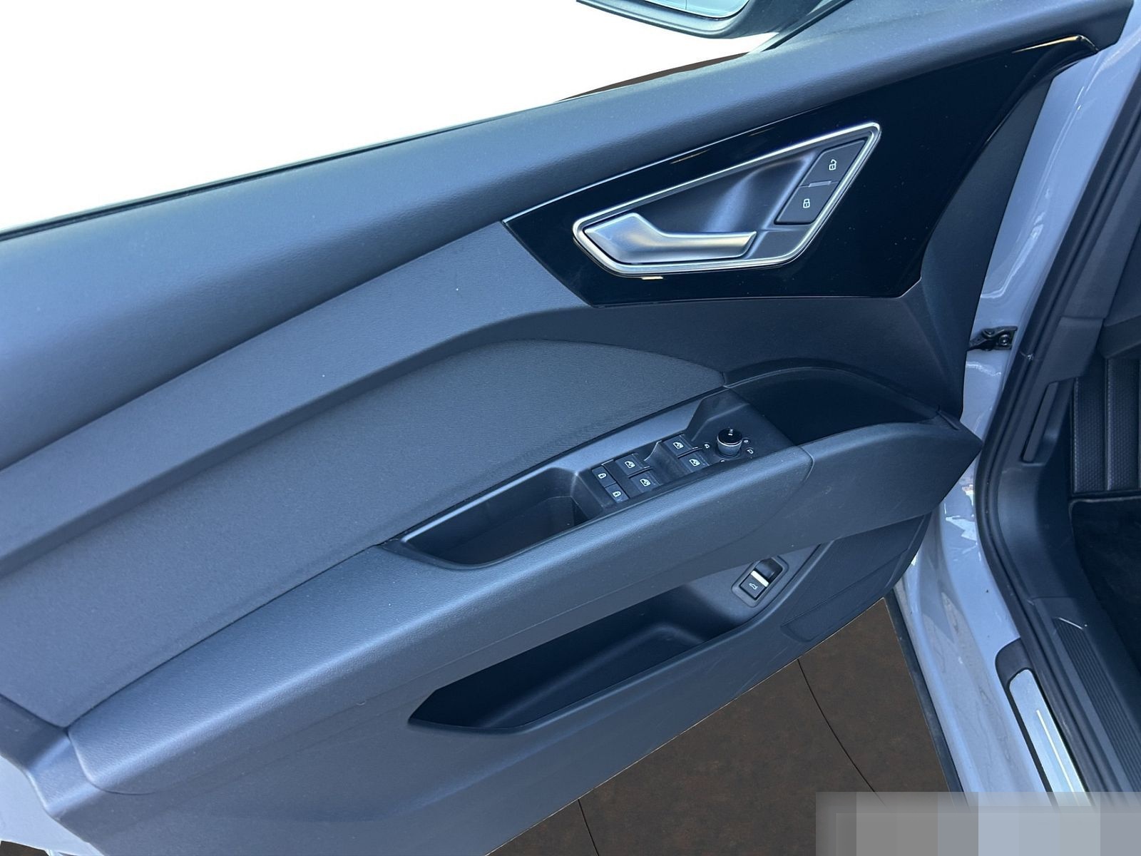Audi Q4 e-tron 40 S line Sportsitze Connect PDC Euro6 foto 13
