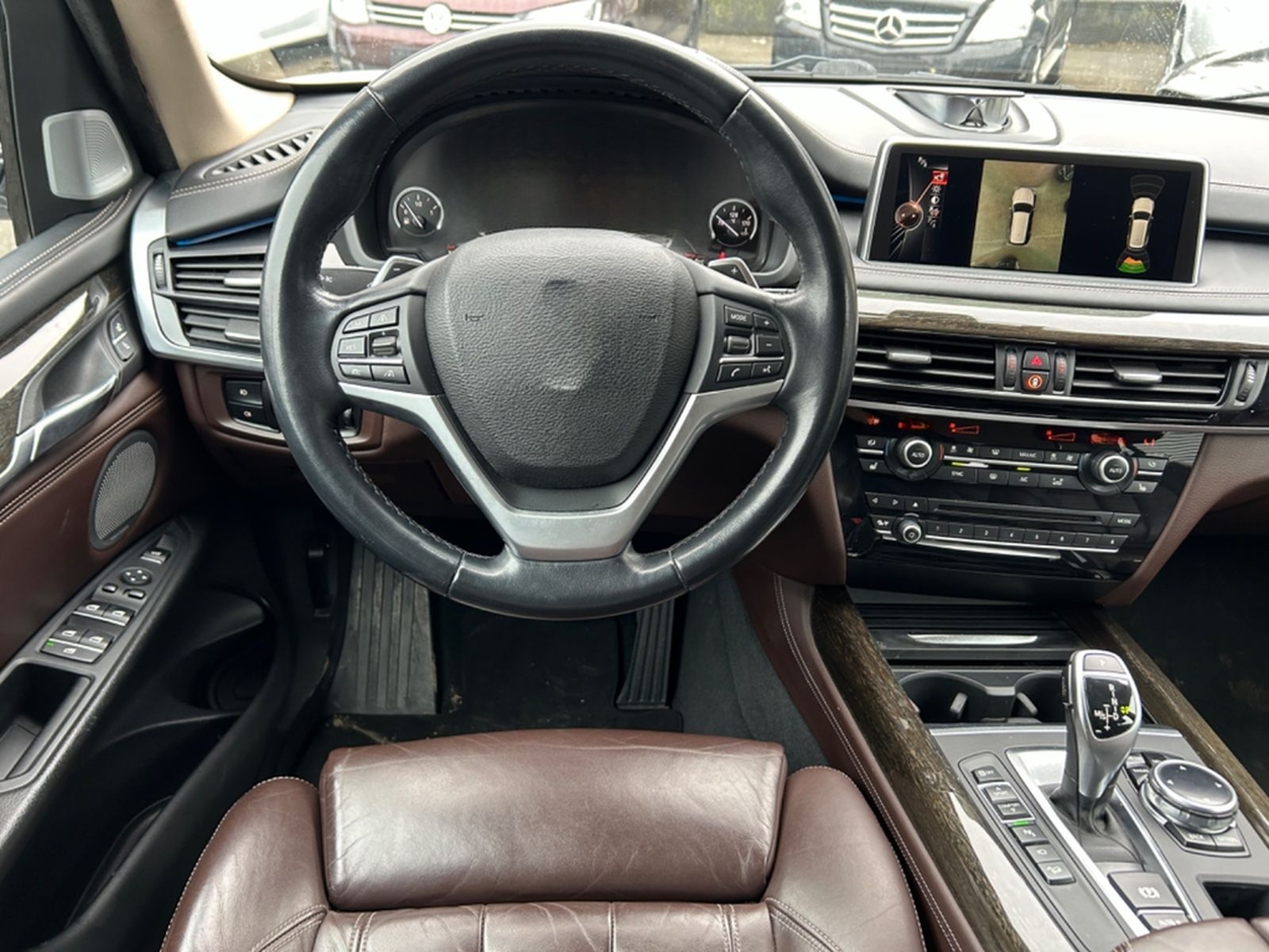 BMW X5 xDrive 50 i Keyless/Softcl./Head-Up/Bang&Oluf foto 11
