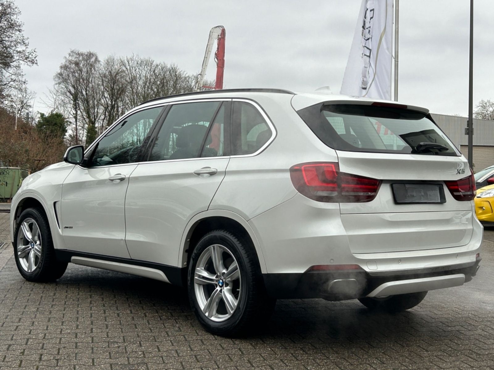 BMW X5 xDrive 50 i Keyless/Softcl./Head-Up/Bang&Oluf foto 5