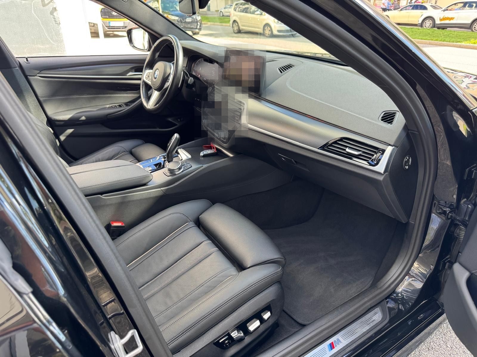 BMW 530d Touring M-Paket foto 8
