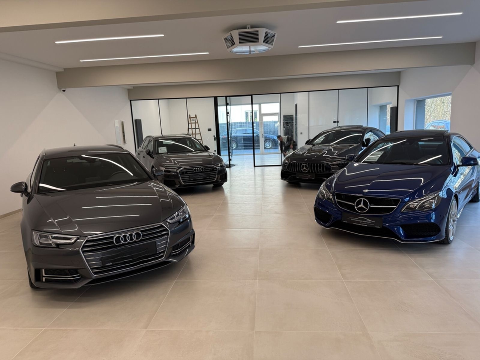 Mercedes-Benz GLA 250 4Matic AMG Line PANORAMA DISTRONIC LED foto 44