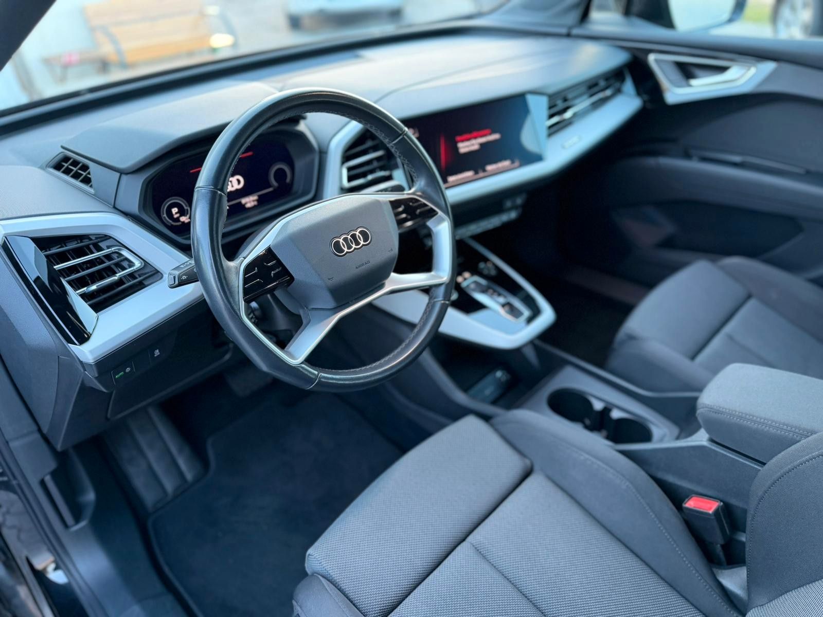 Audi Q4 e-tron Sportback 40 e-tron basis foto 16