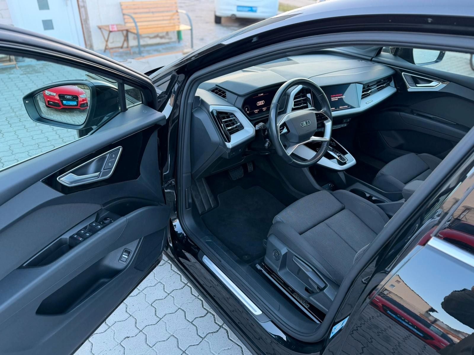 Audi Q4 e-tron Sportback 40 e-tron basis foto 9
