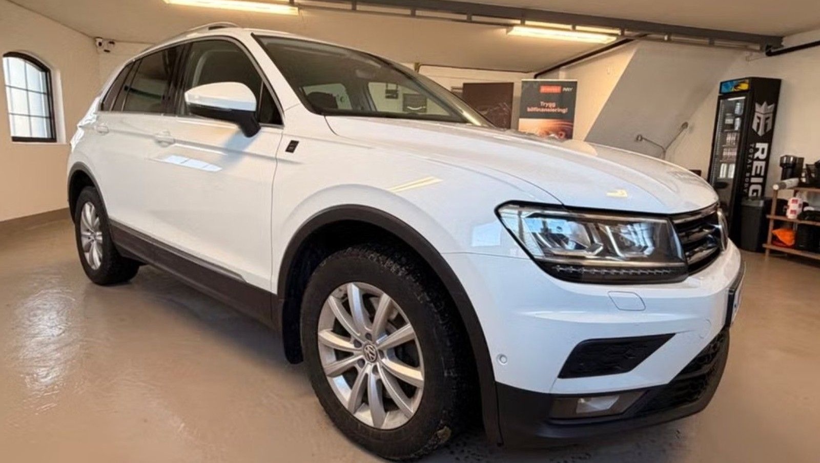 Volkswagen Tiguan Comfortline 2.0 TSI 4Motion *KAMERA/AHK* foto 7