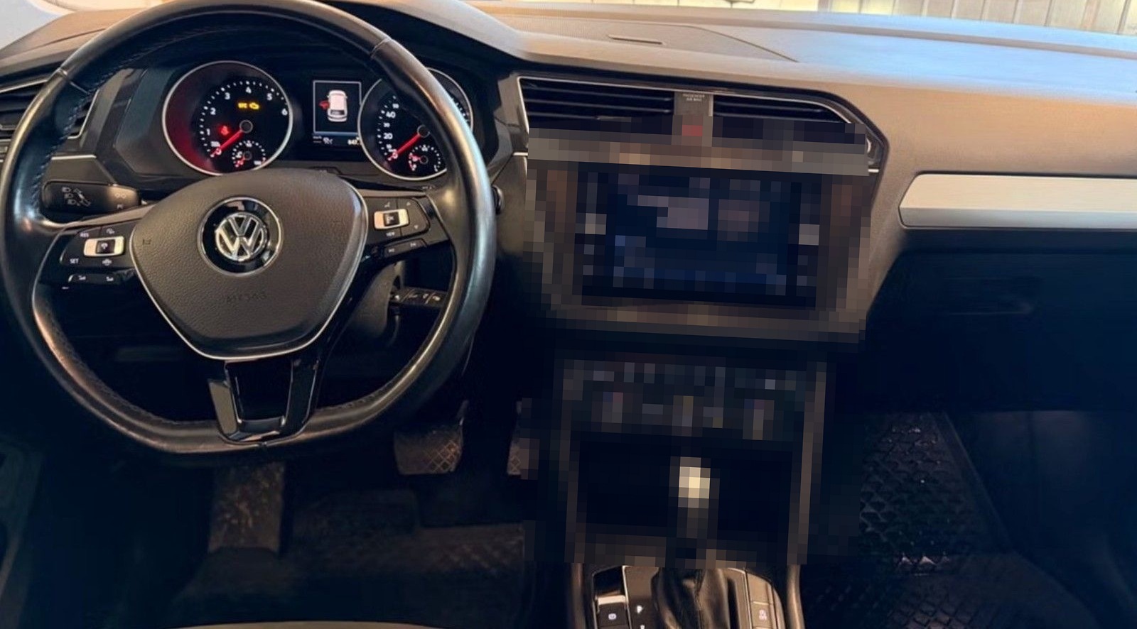 Volkswagen Tiguan Comfortline 2.0 TSI 4Motion *KAMERA/AHK* foto 9