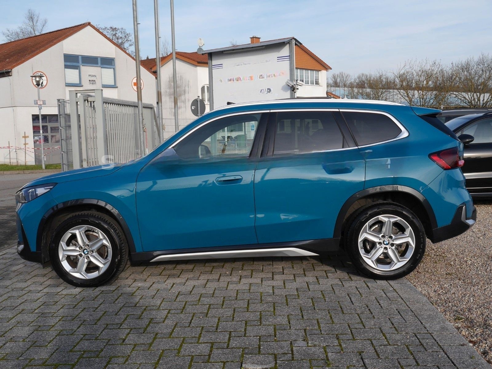 BMW X1 18 i sDri xLine Panorama/ACC/HUD/LED/AHK/360° foto 14