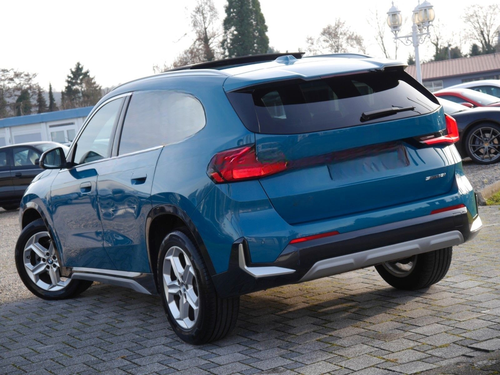 BMW X1 18 i sDri xLine Panorama/ACC/HUD/LED/AHK/360° foto 24