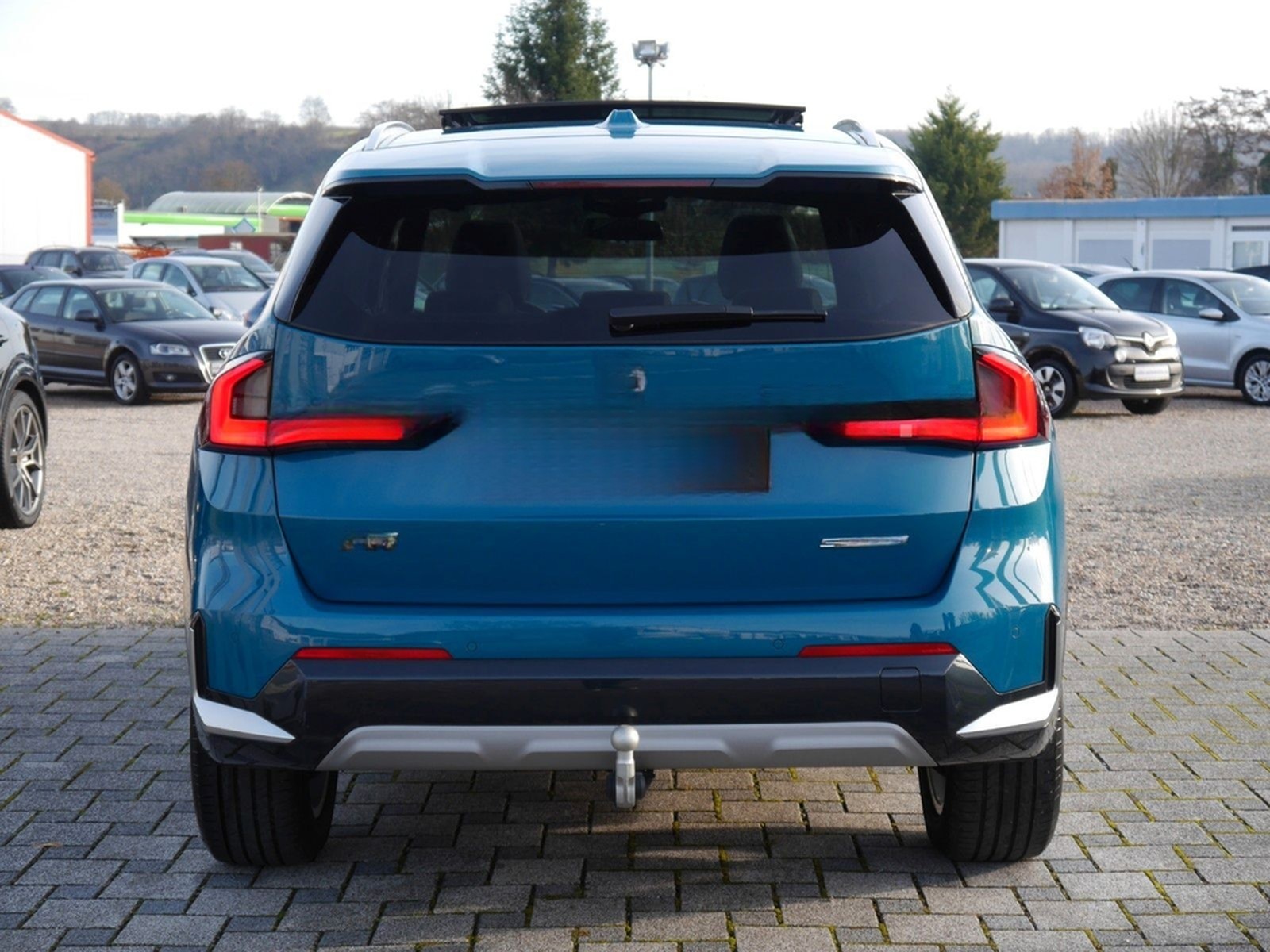 BMW X1 18 i sDri xLine Panorama/ACC/HUD/LED/AHK/360° foto 8