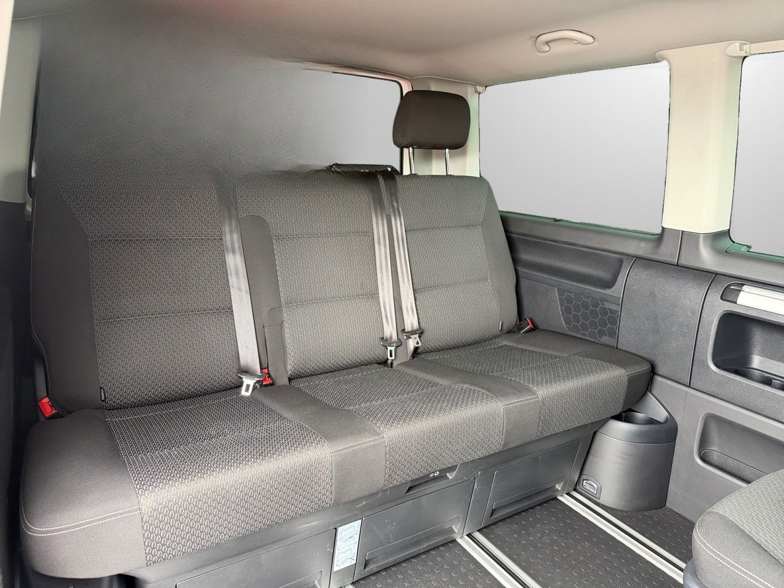 Volkswagen T6 T6.1 MULTIVAN 2.0 TDI, 7 SITZER, CAMPER UMBAU foto 15