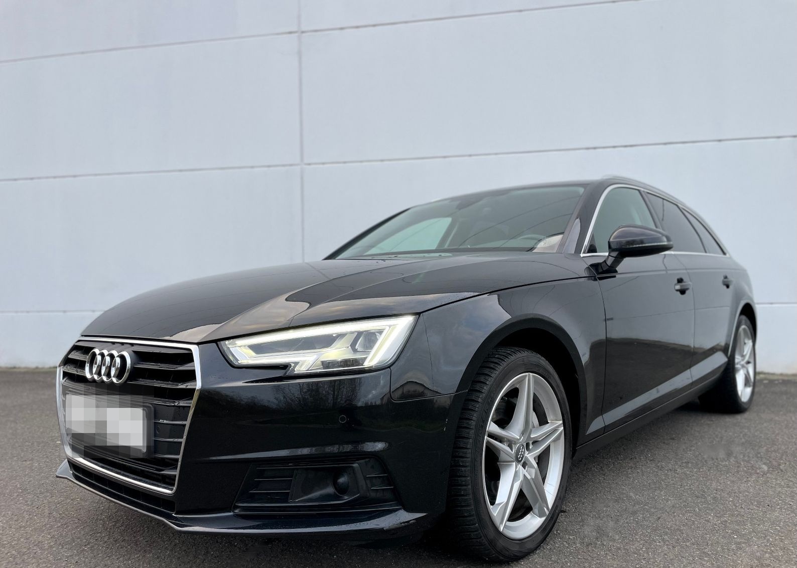 Audi A4 Avant*LED*VIRTUAL*LEDER*PANORAMA*ACC*NAVI* foto 3