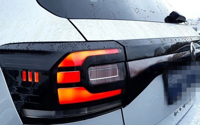 Volkswagen T-Cross 1.0TSI DSG Style+Navi+Blind*Lane foto 10