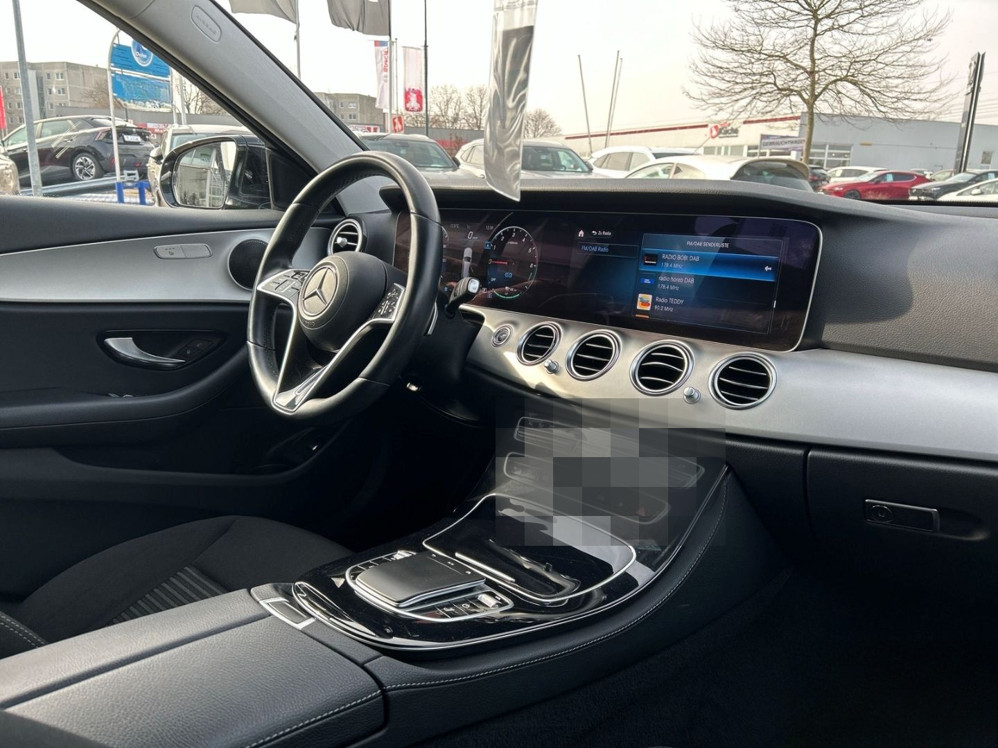 Mercedes-Benz E 300 T de Avantgarde 4Matic Widescreen Cam SHZ  foto 13