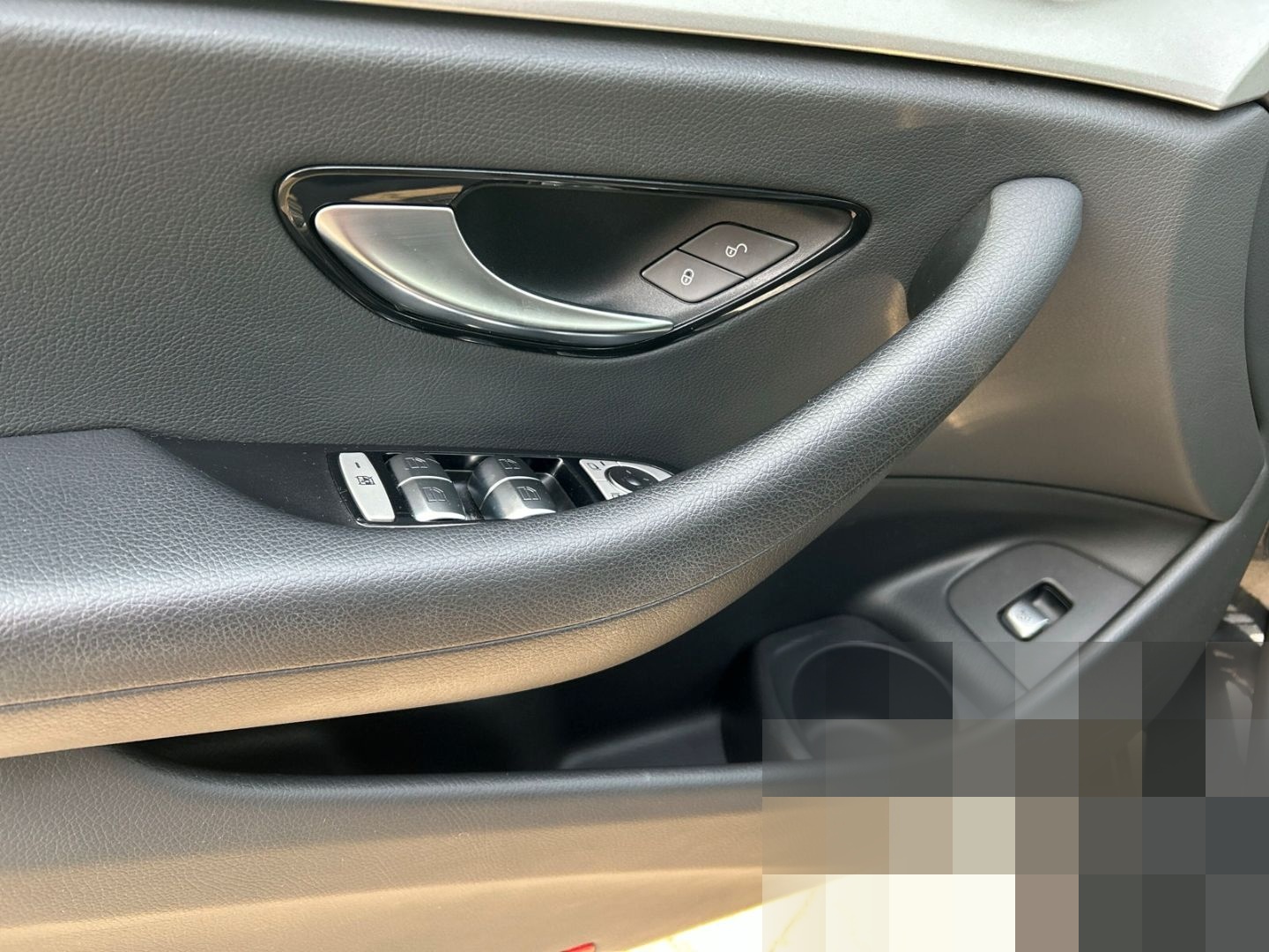 Mercedes-Benz E 300 T de Avantgarde 4Matic Widescreen Cam SHZ  foto 20