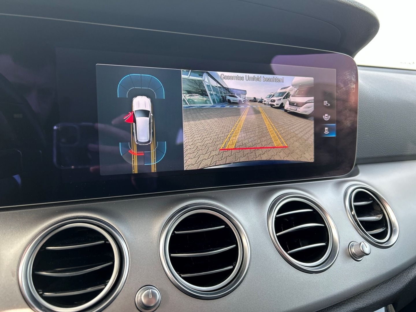 Mercedes-Benz E 300 T de Avantgarde 4Matic Widescreen Cam SHZ  foto 21