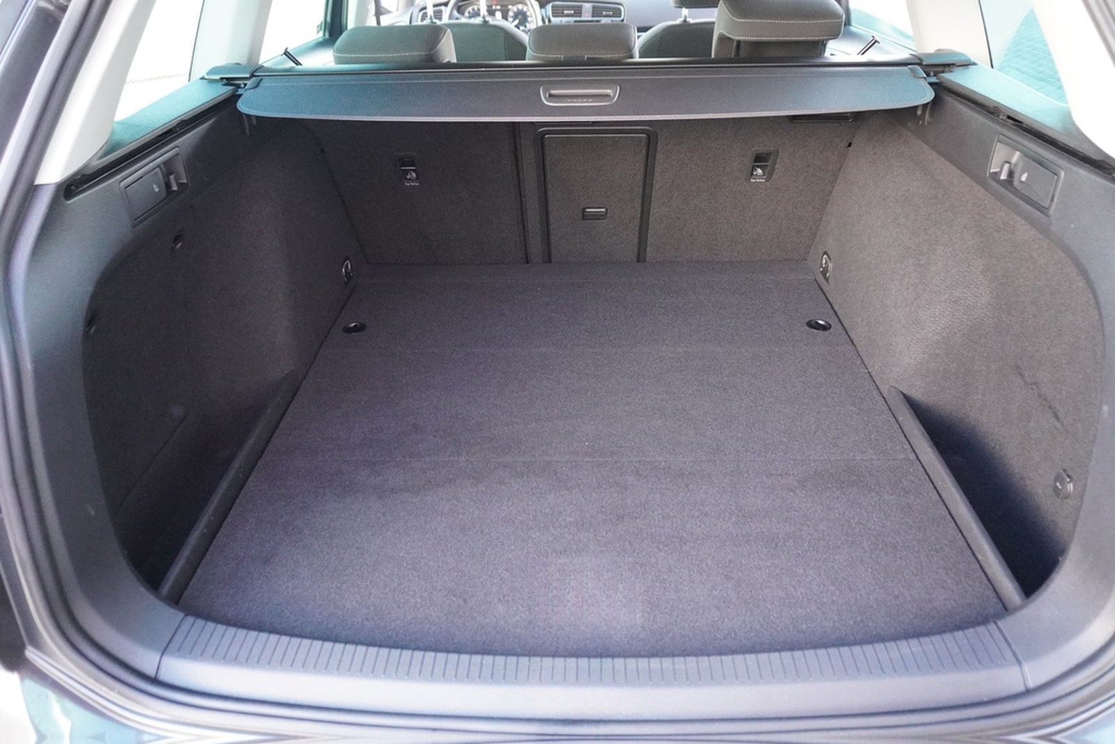 Volkswagen Golf VII Variant 1.5TSI Highline LED Pano Standh foto 33
