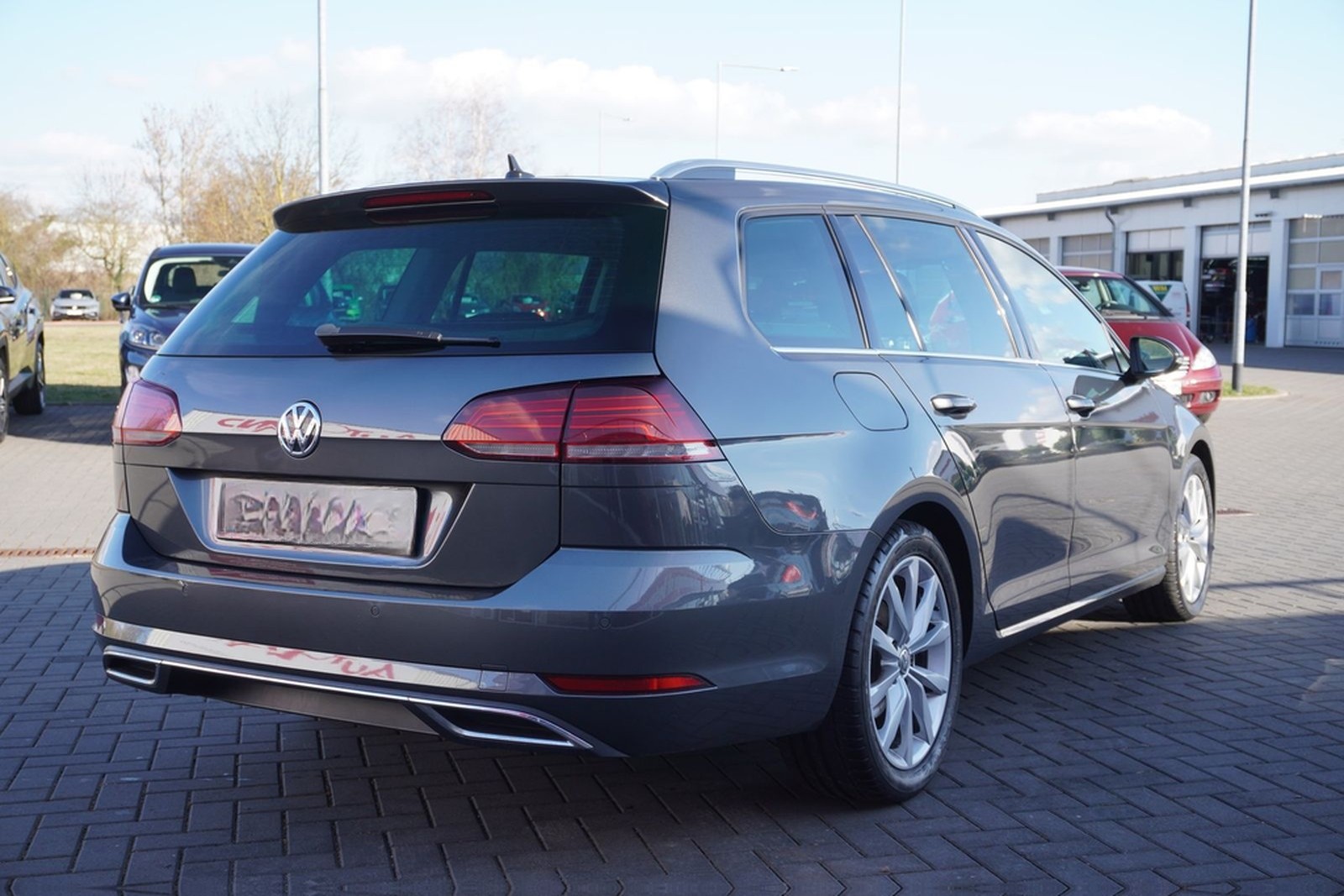 Volkswagen Golf VII Variant 1.5TSI Highline LED Pano Standh foto 5