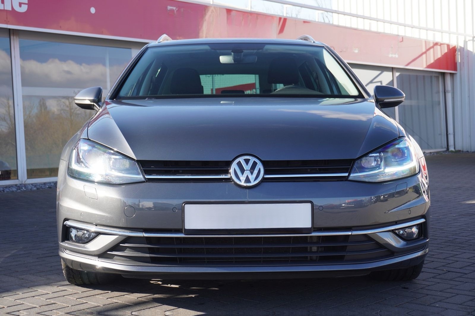 Volkswagen Golf VII Variant 1.5TSI Highline LED Pano Standh foto 6