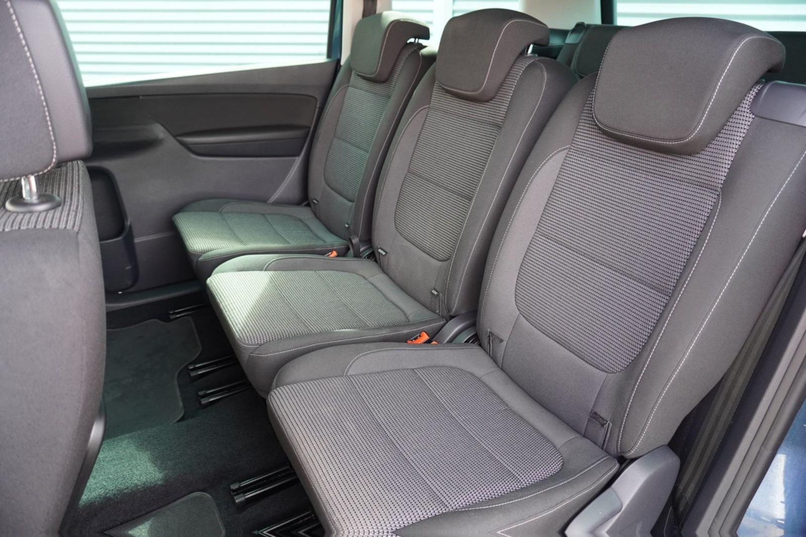 Volkswagen Sharan 2.0 TDI Comfortline 7-Sitzer Navi PDC foto 13
