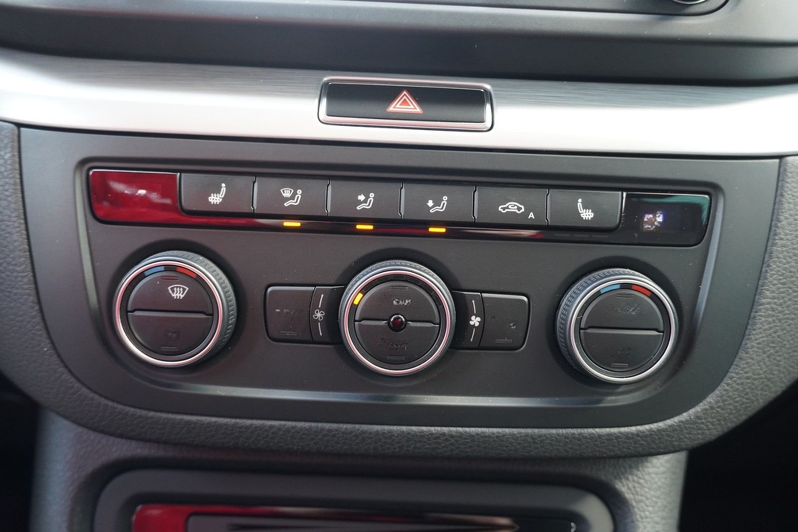 Volkswagen Sharan 2.0 TDI Comfortline 7-Sitzer Navi PDC foto 30