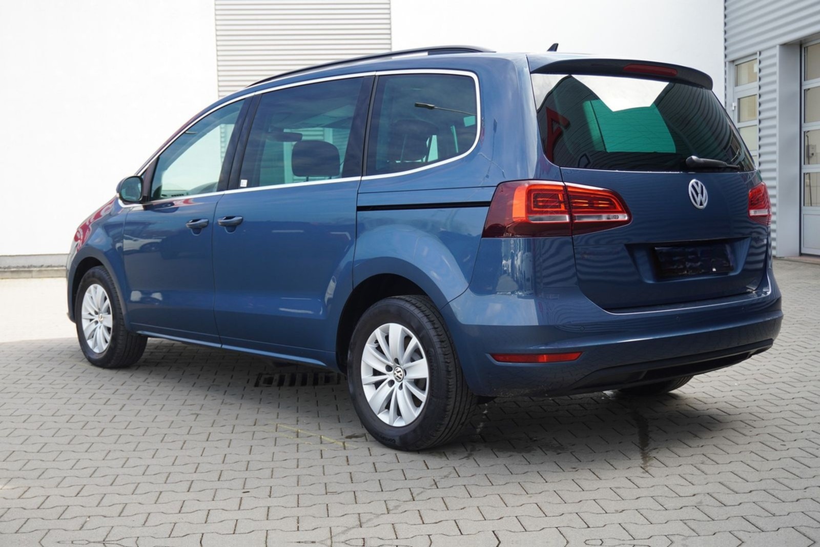 Volkswagen Sharan 2.0 TDI Comfortline 7-Sitzer Navi PDC foto 8