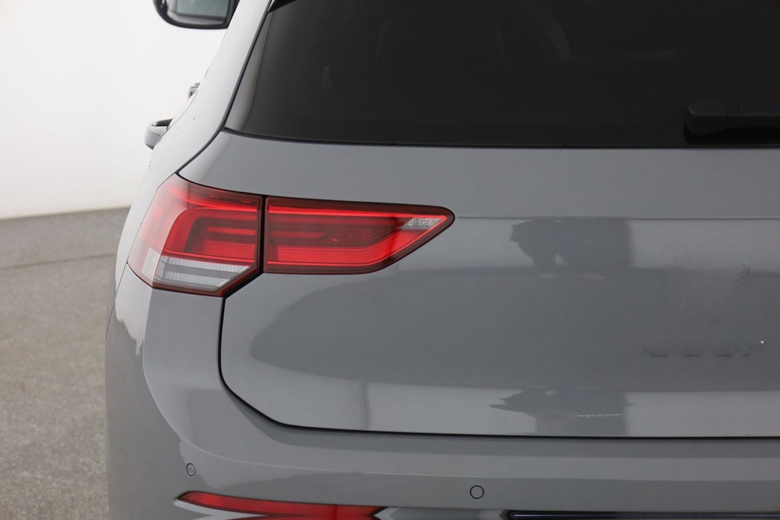 Volkswagen Golf VIII 1.5 TSI R-Line LED Navi ACC Teilleder foto 28
