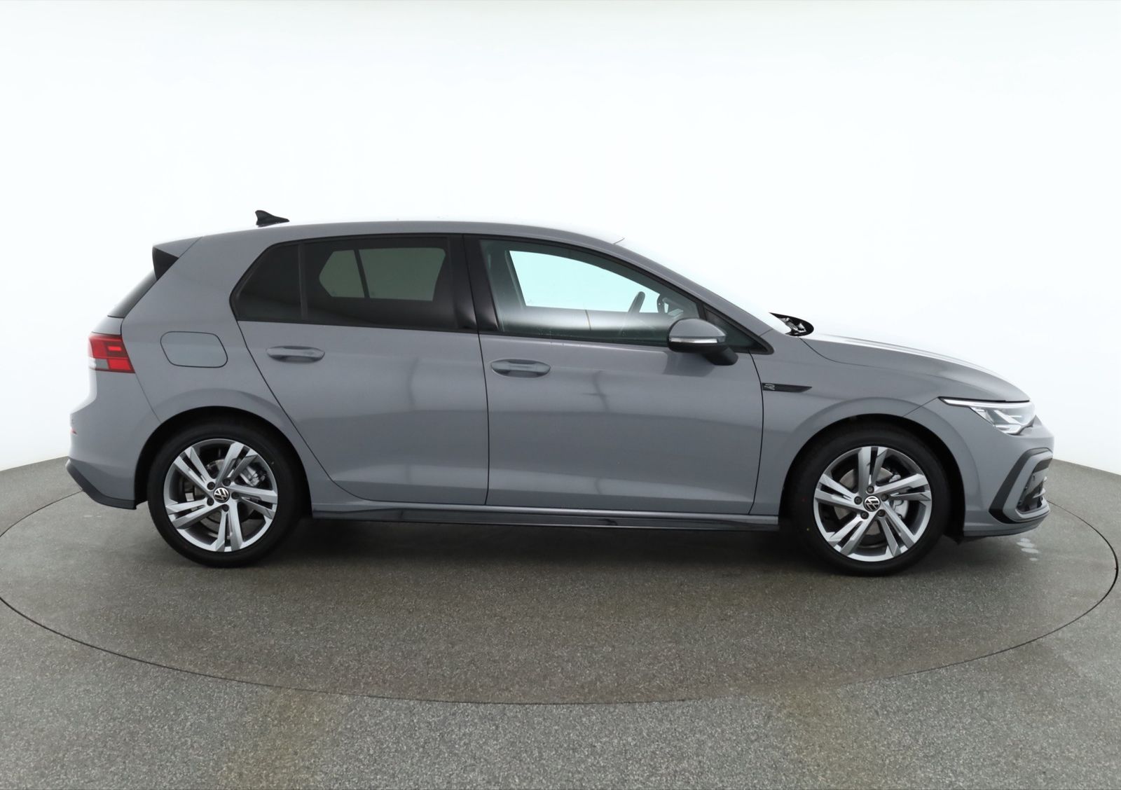 Volkswagen Golf VIII 1.5 TSI R-Line LED Navi ACC Teilleder foto 6
