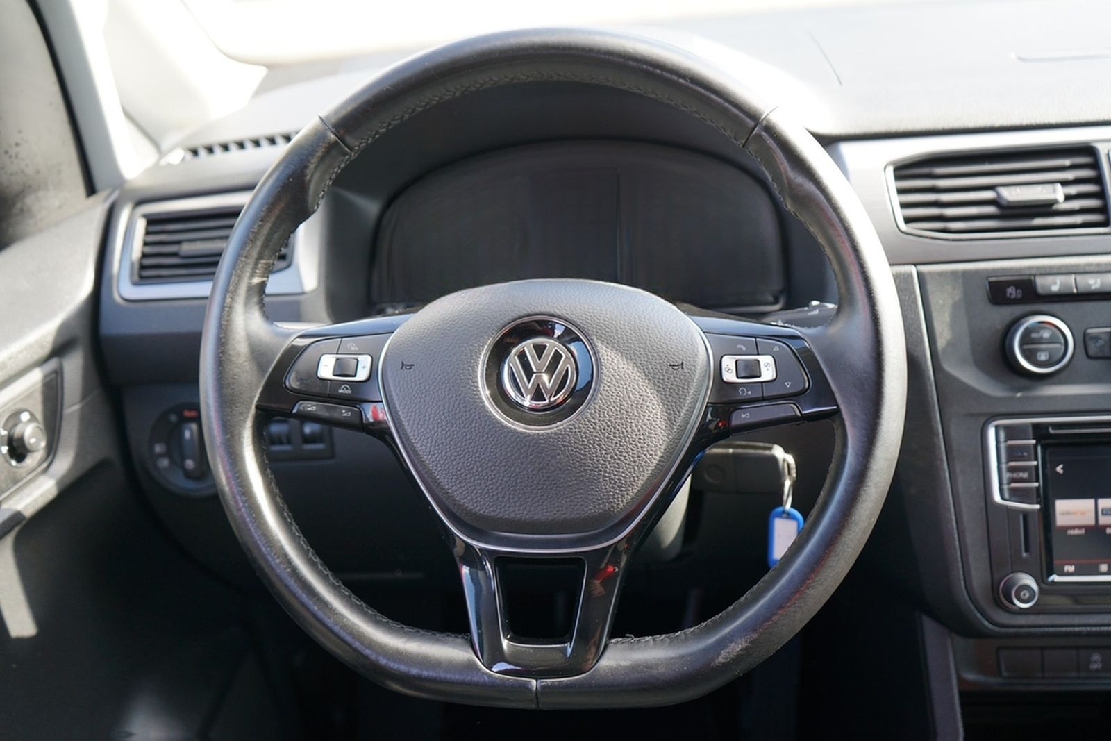 Volkswagen Caddy Maxi 1.4 TSI AAC SHZ 7-Sitzer PDC foto 15
