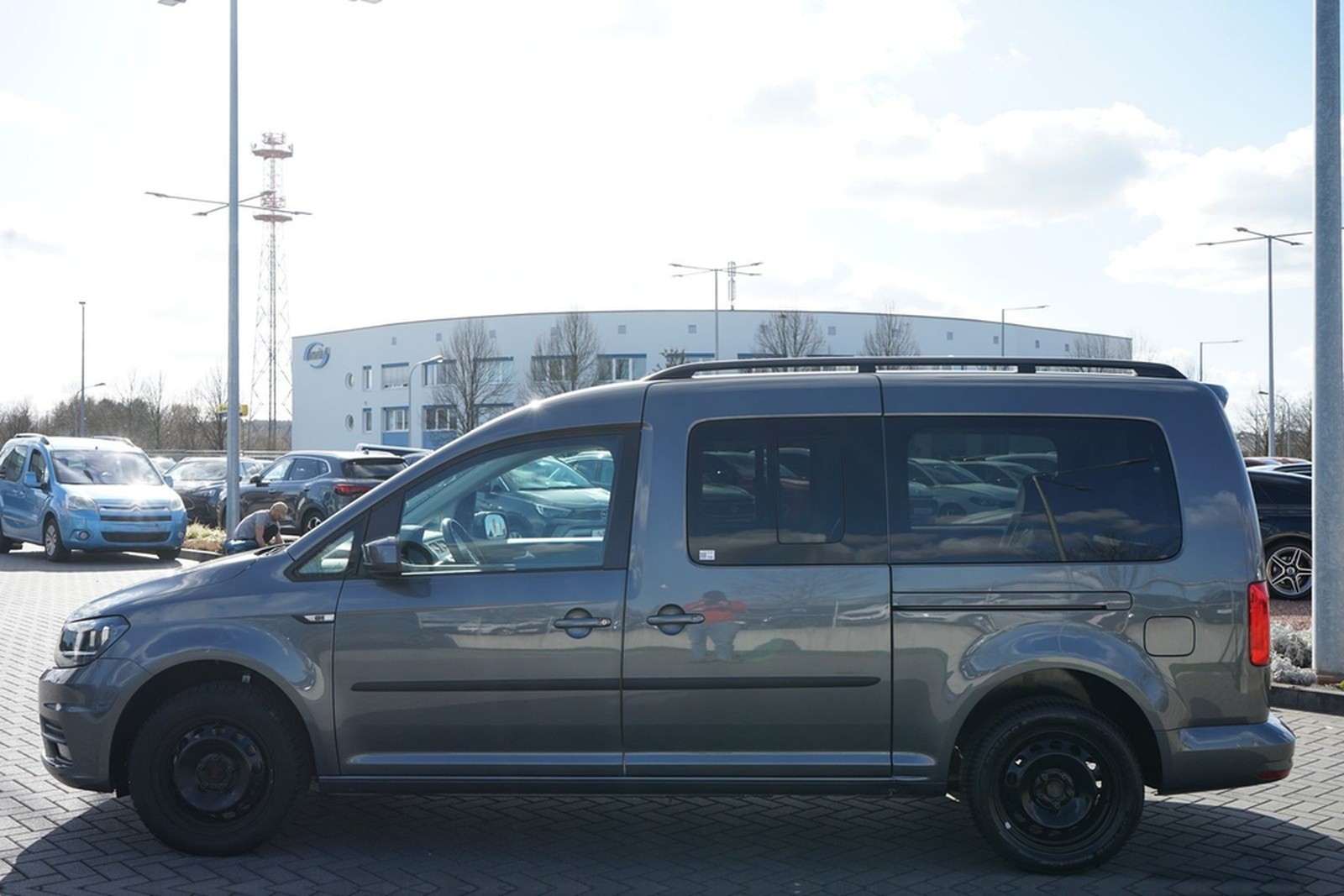 Volkswagen Caddy Maxi 1.4 TSI AAC SHZ 7-Sitzer PDC foto 9