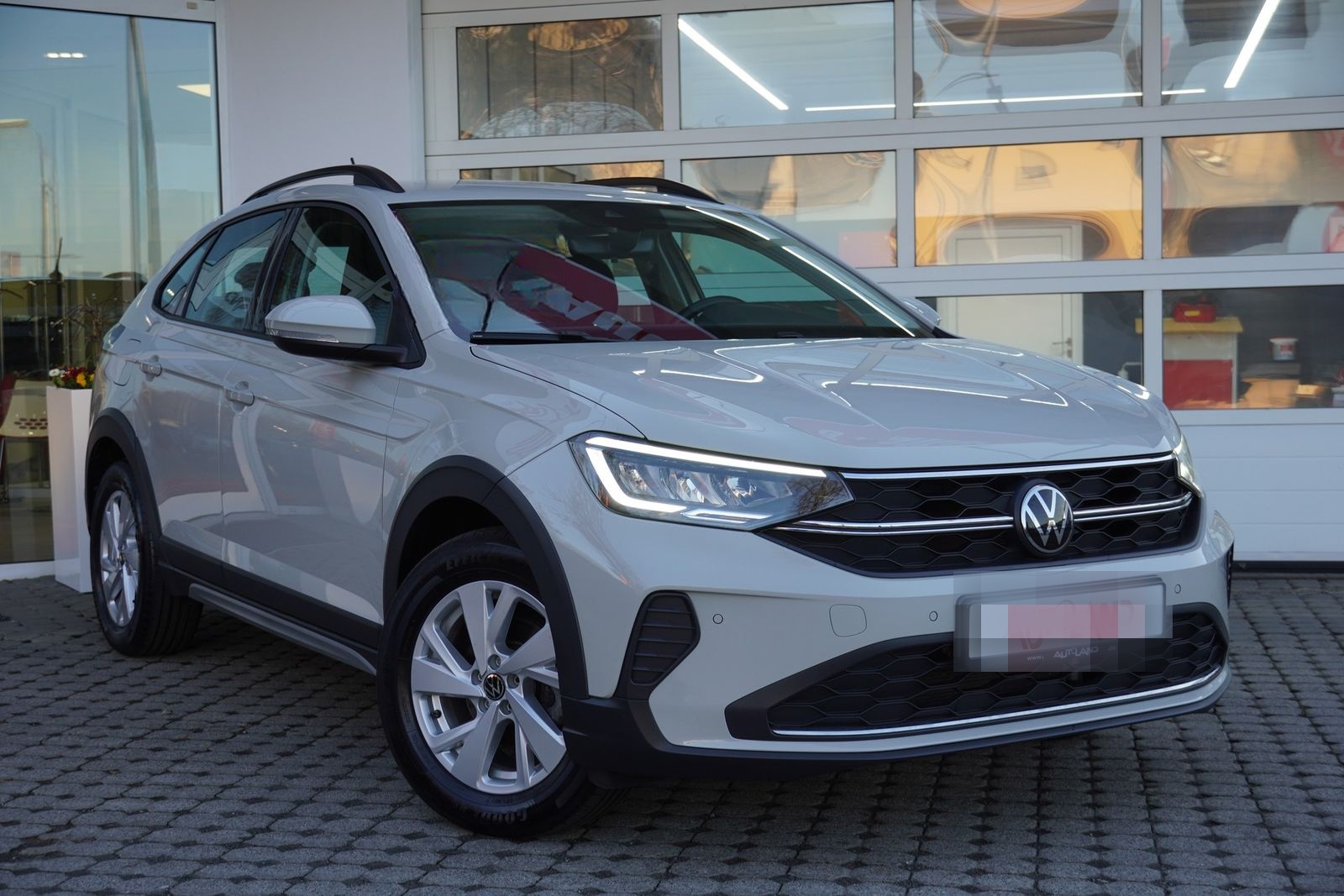 Volkswagen Taigo 1.0 TSI LED AAC SHZ PDC ACC VC foto 8