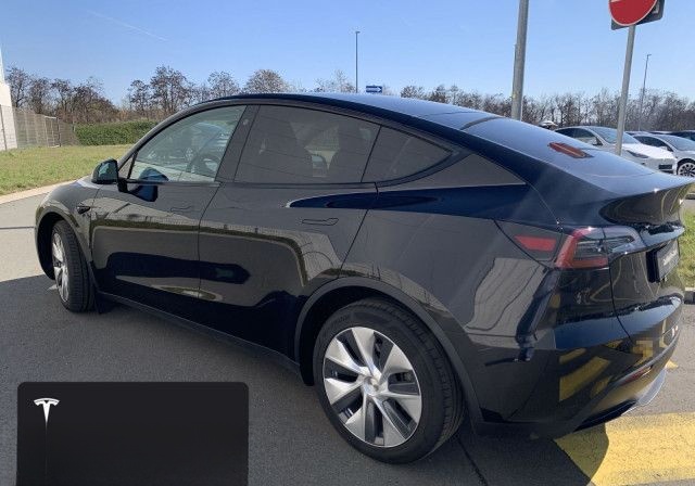 Tesla Model Y Long Range AWD foto 4