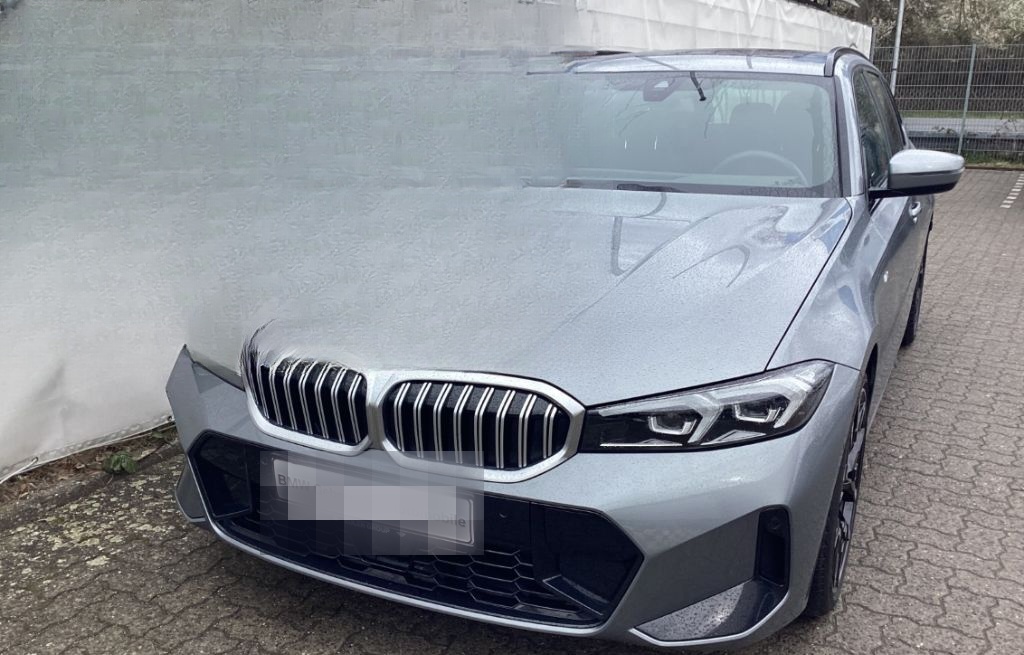 BMW 320 d x M-Sport SR19'' Pano AHK Hifi SportAut/Le foto 2