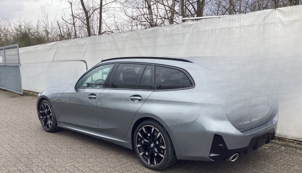 BMW 320 d x M-Sport SR19'' Pano AHK Hifi SportAut/Le foto 14