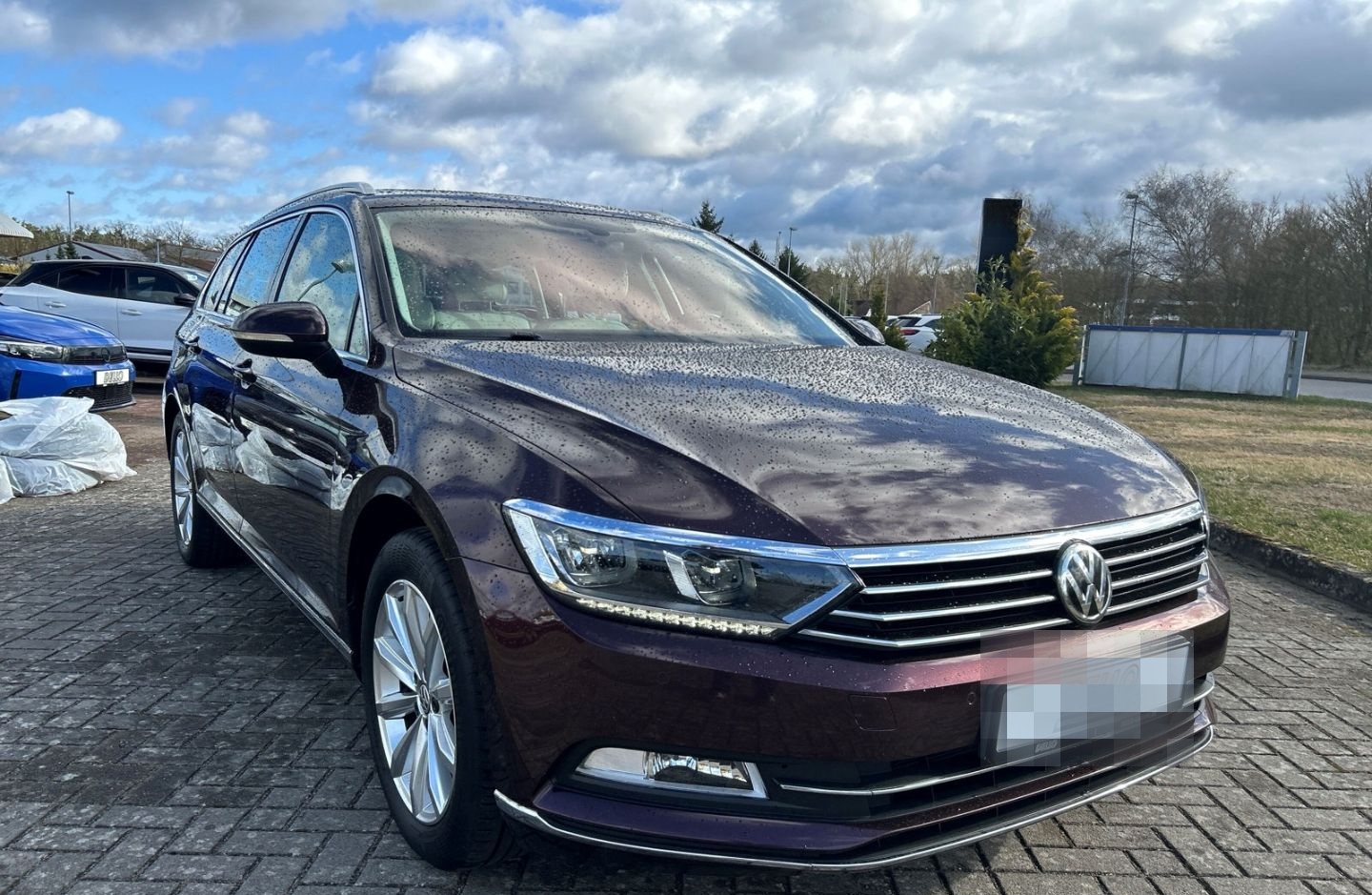 Volkswagen Passat Highline VARIANT 2.0 T Automatik Weisses  foto 16