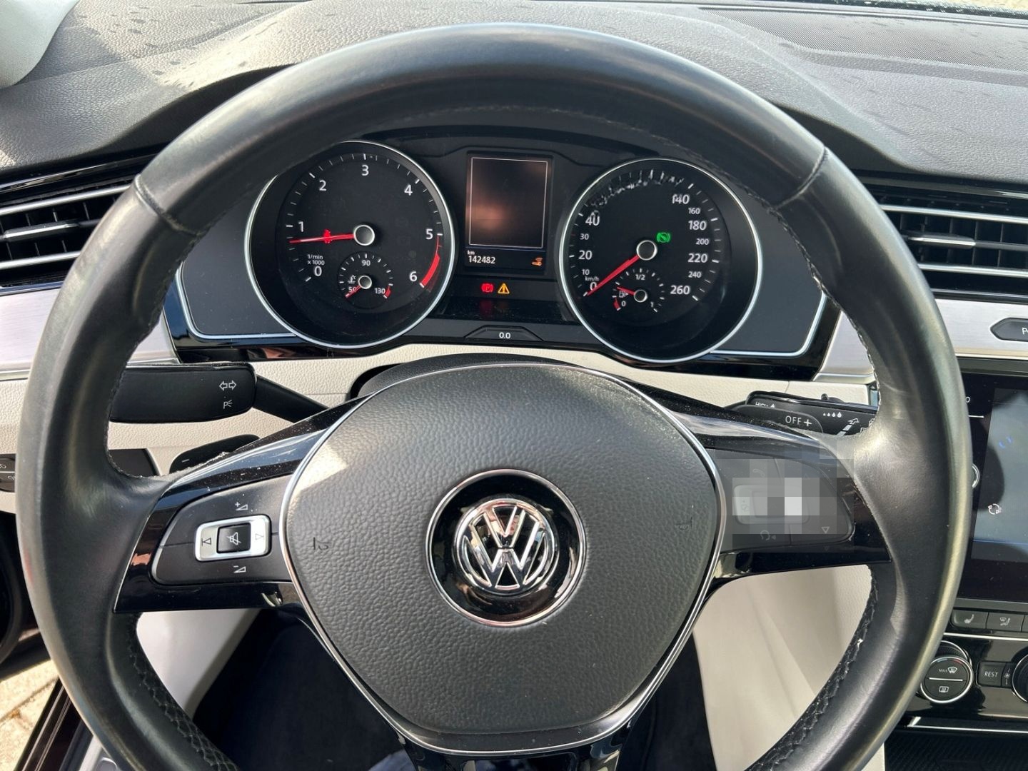 Volkswagen Passat Highline VARIANT 2.0 T Automatik Weisses  foto 24
