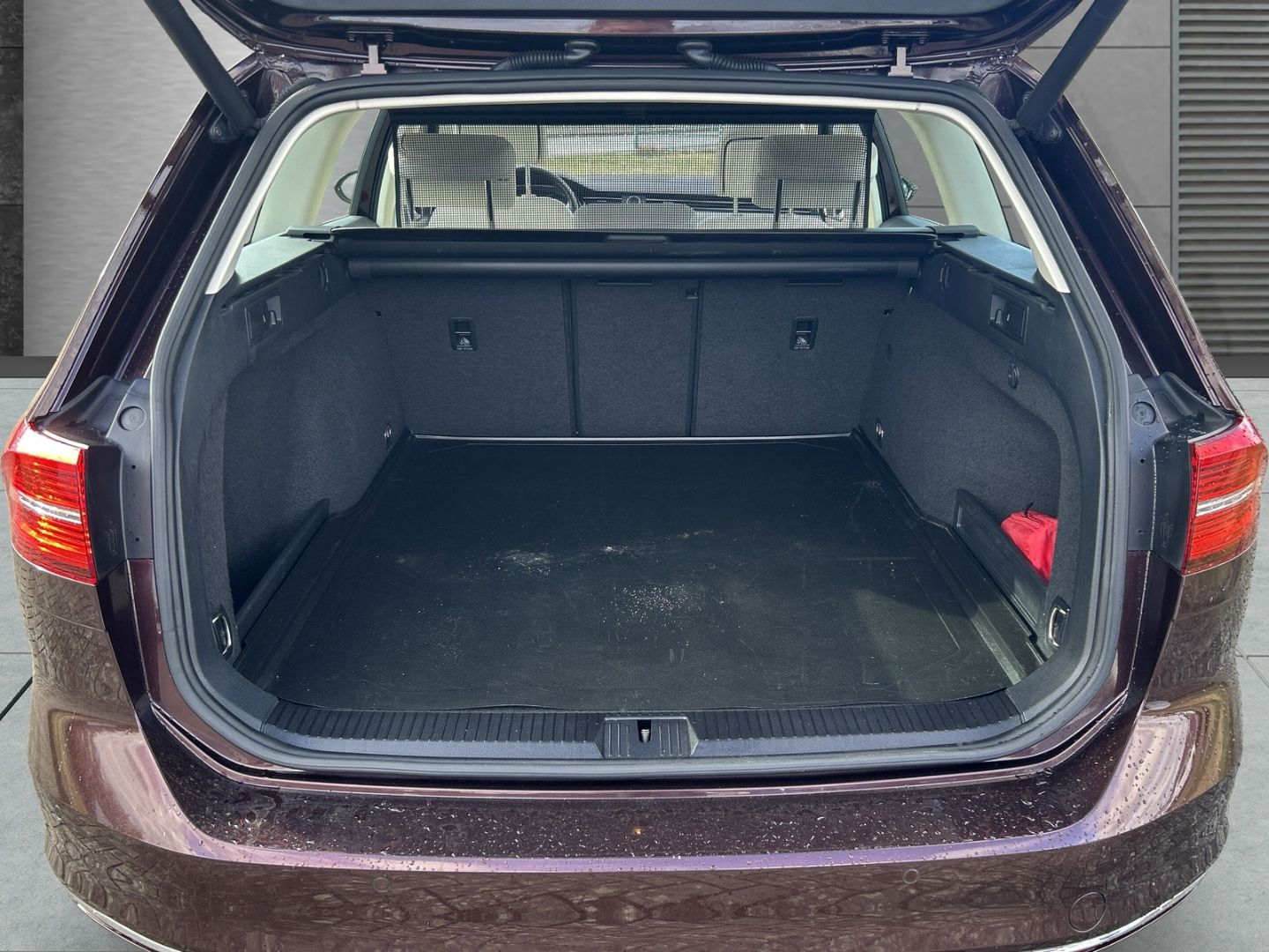 Volkswagen Passat Highline VARIANT 2.0 T Automatik Weisses  foto 5