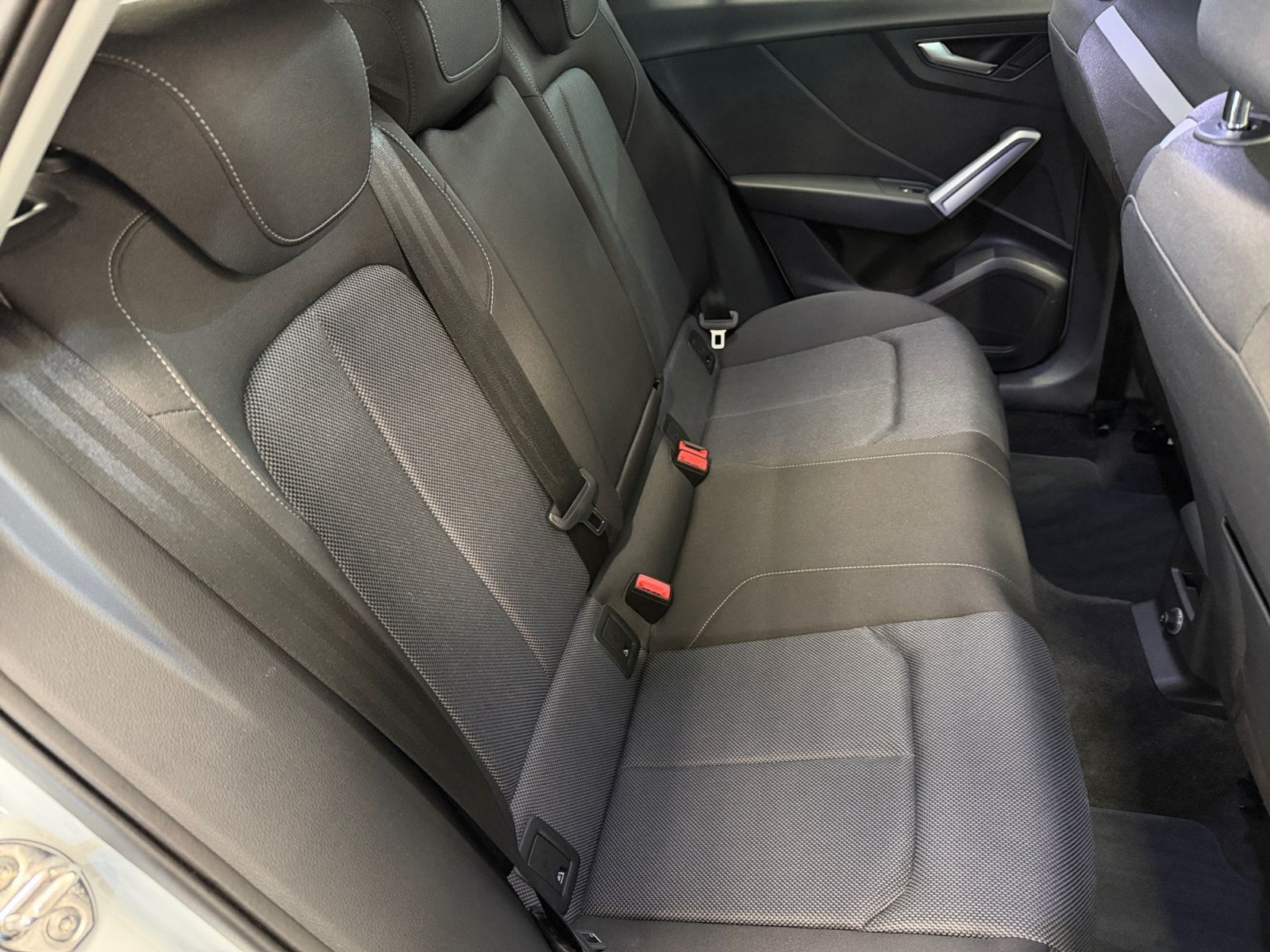 Audi Q2 35 TFSI SPORT LED+NAV+SHZ+PDC+GRA+AHK+APP+SRA foto 14