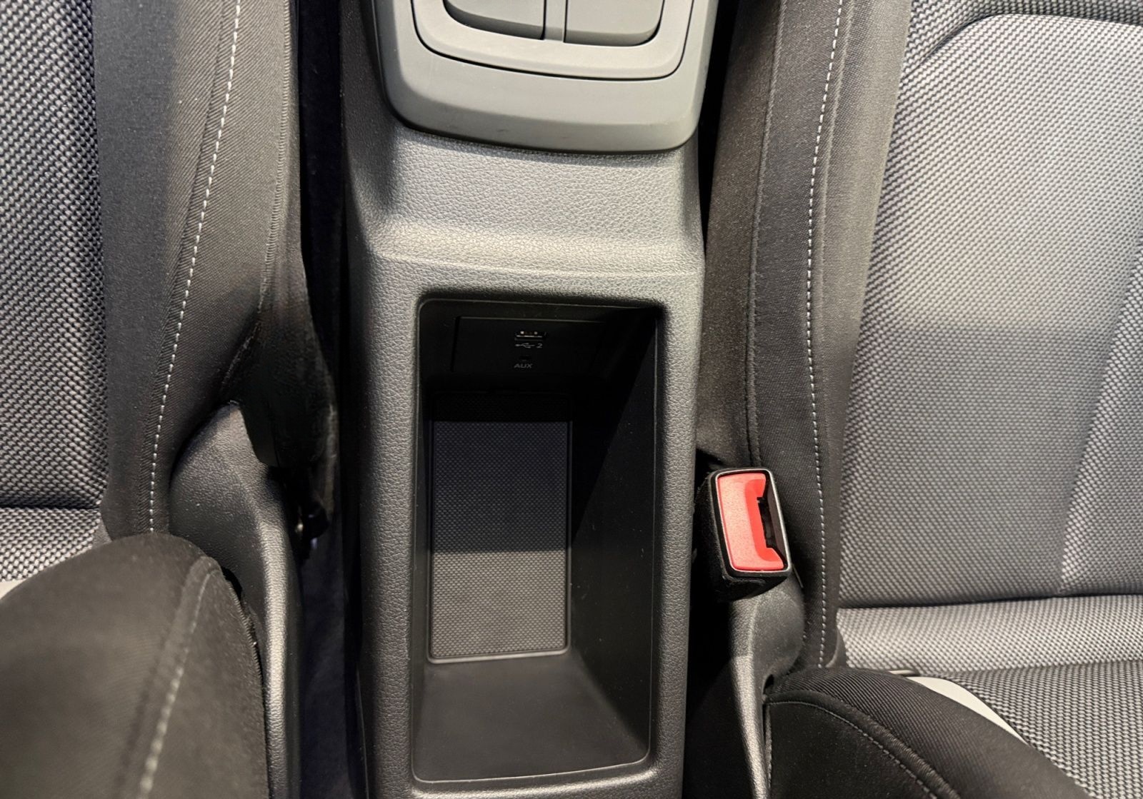 Audi Q2 35 TFSI SPORT LED+NAV+SHZ+PDC+GRA+AHK+APP+SRA foto 20