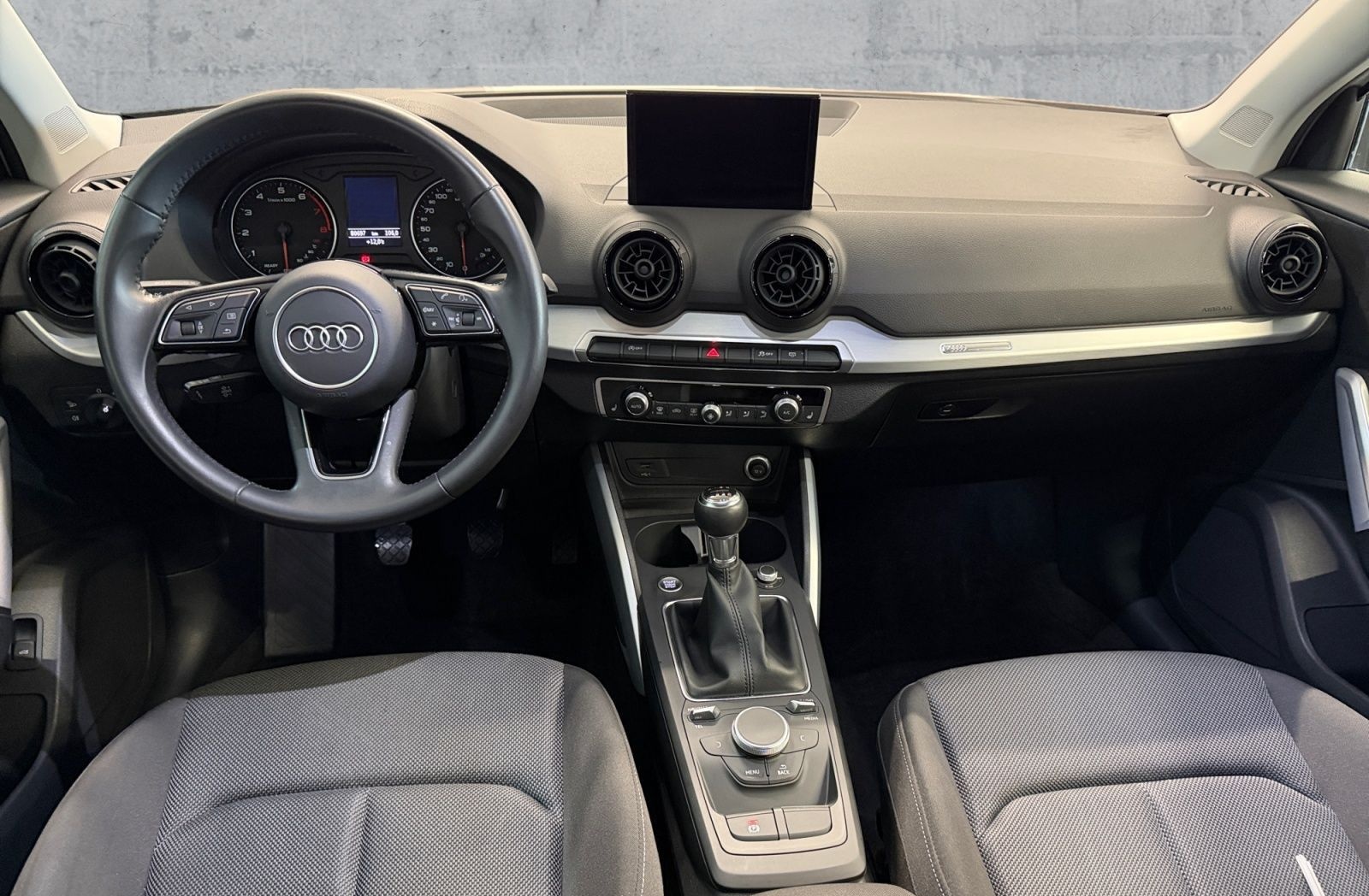Audi Q2 35 TFSI SPORT LED+NAV+SHZ+PDC+GRA+AHK+APP+SRA foto 9