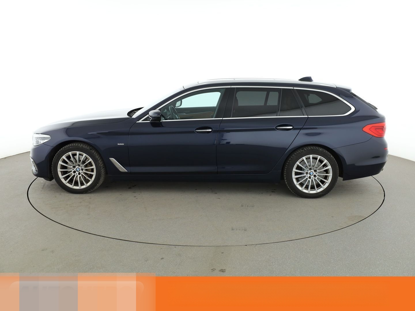 BMW 5er 530d xDrive Luxury Line Aut.*NAVI*ACC*PDC* foto 3