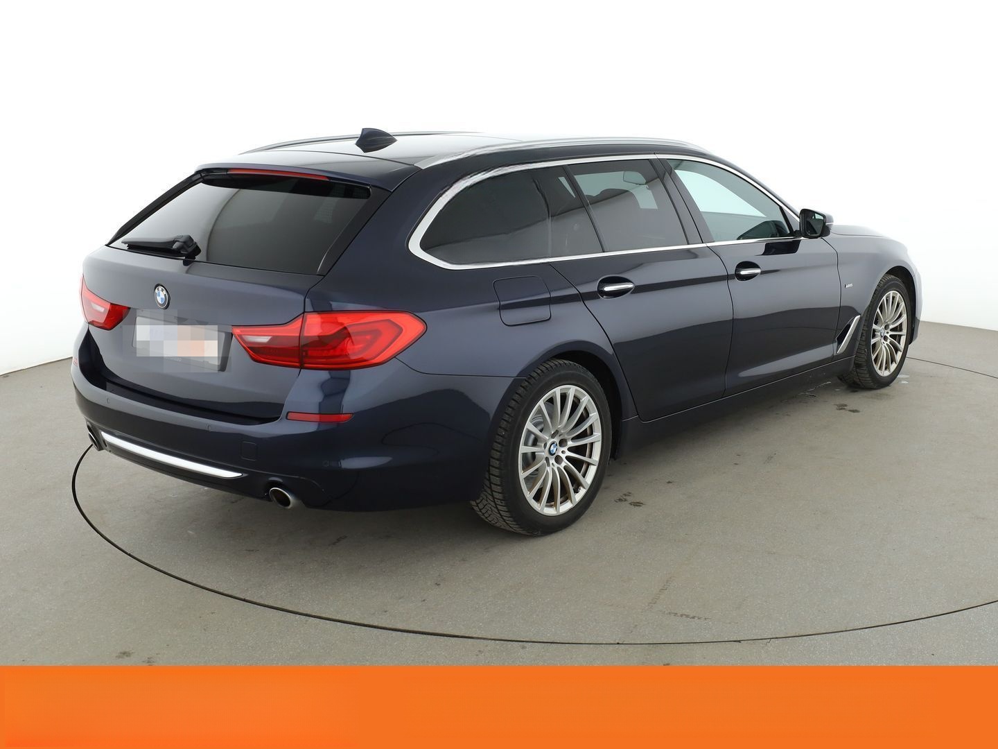 BMW 5er 530d xDrive Luxury Line Aut.*NAVI*ACC*PDC* foto 6
