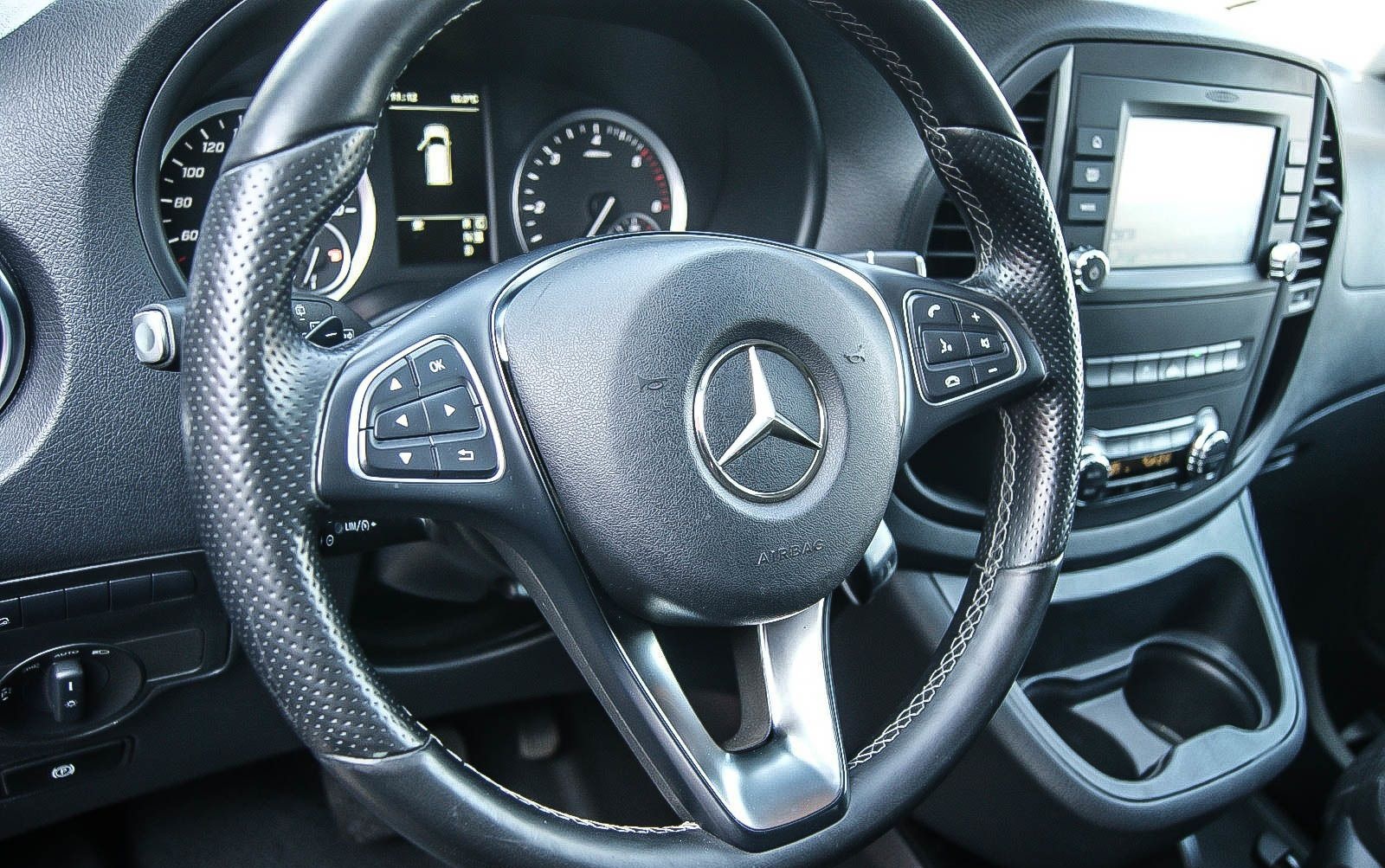 Mercedes-Benz Vito Mixto 119 CDI 4x4 lang LED NAVI STANDHZG foto 24