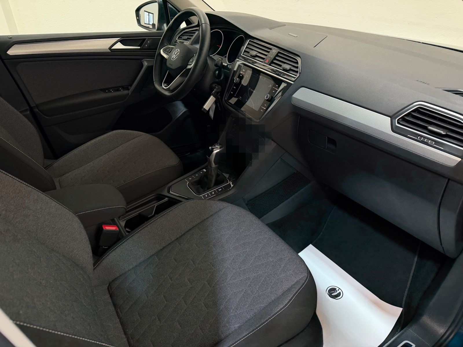 Volkswagen Tiguan Move/IQ.DRIVE/KAM/AMBIENTE/SHZ+HINTEN/ACC foto 13