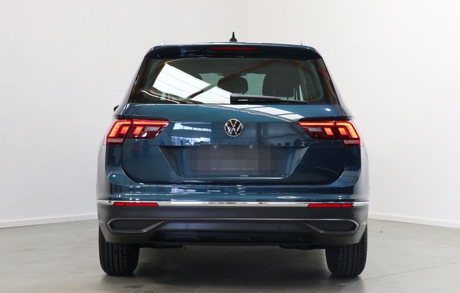 Volkswagen Tiguan Move/IQ.DRIVE/KAM/AMBIENTE/SHZ+HINTEN/ACC foto 6
