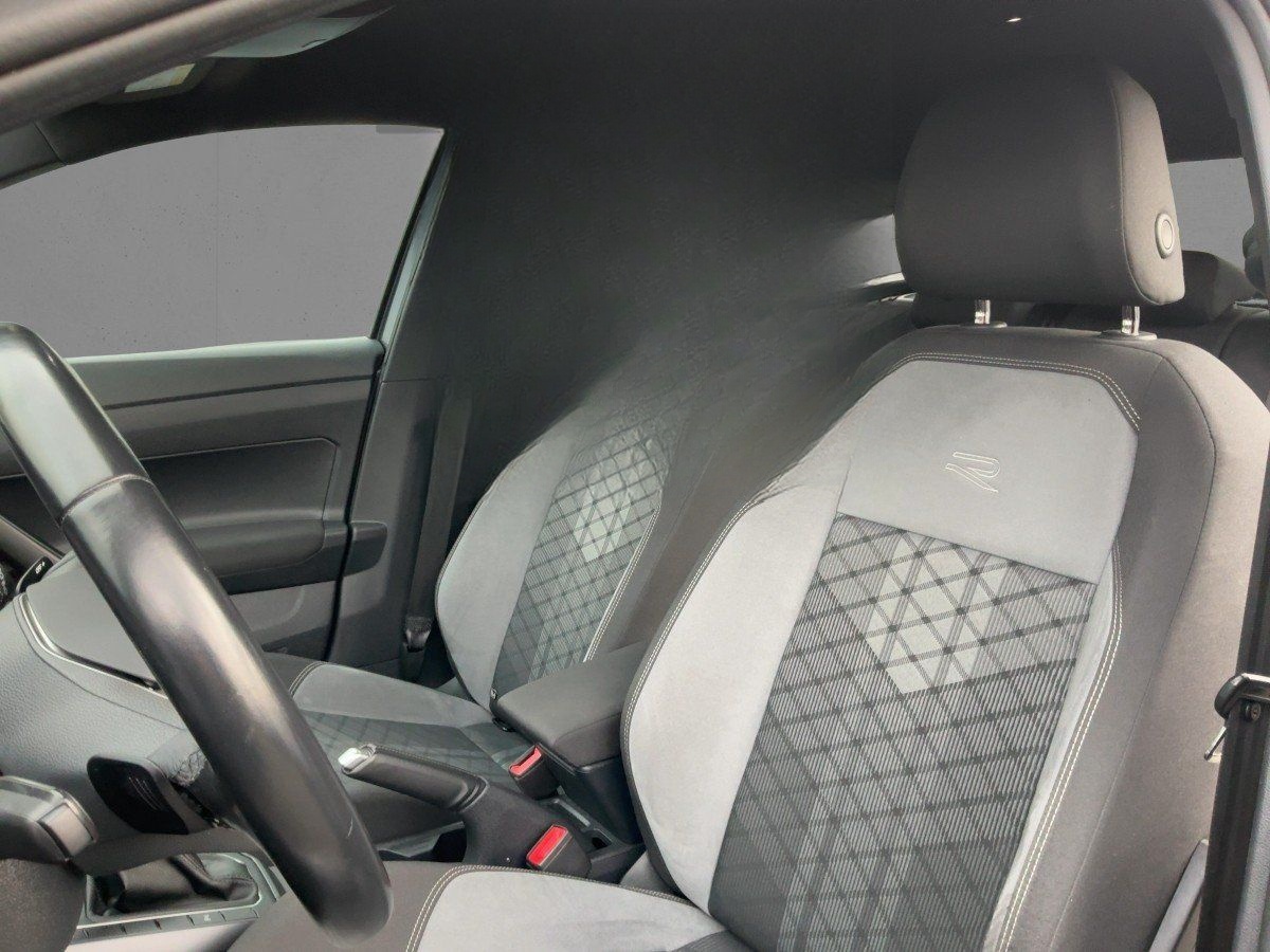 Volkswagen Taigo 1.0 TSI R-Line ACC,AUTOM.,LED,Navi,SHZ,PDC foto 7