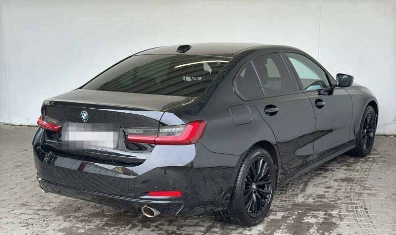 BMW 318i Limousine Navi.LED.PDCvo+hi.SHZ.DAB.SportLR foto 5