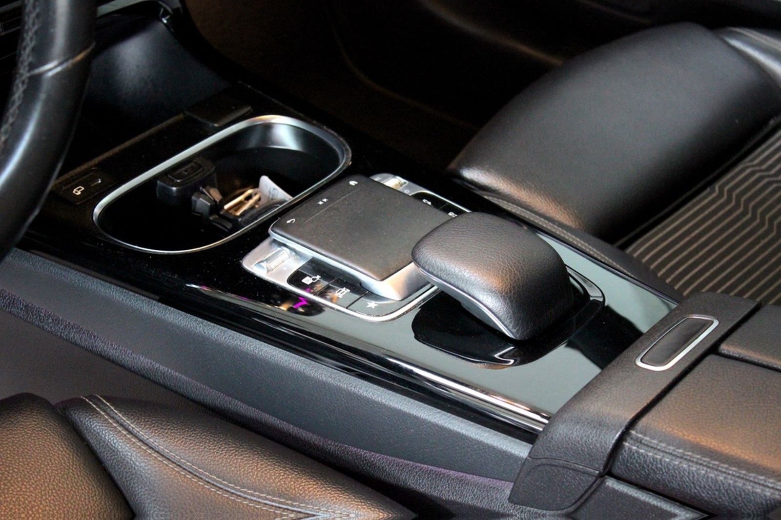 Mercedes-Benz A 200 Aut. Progressive *LEDER*WIDESCREEN*F1*LED* foto 24