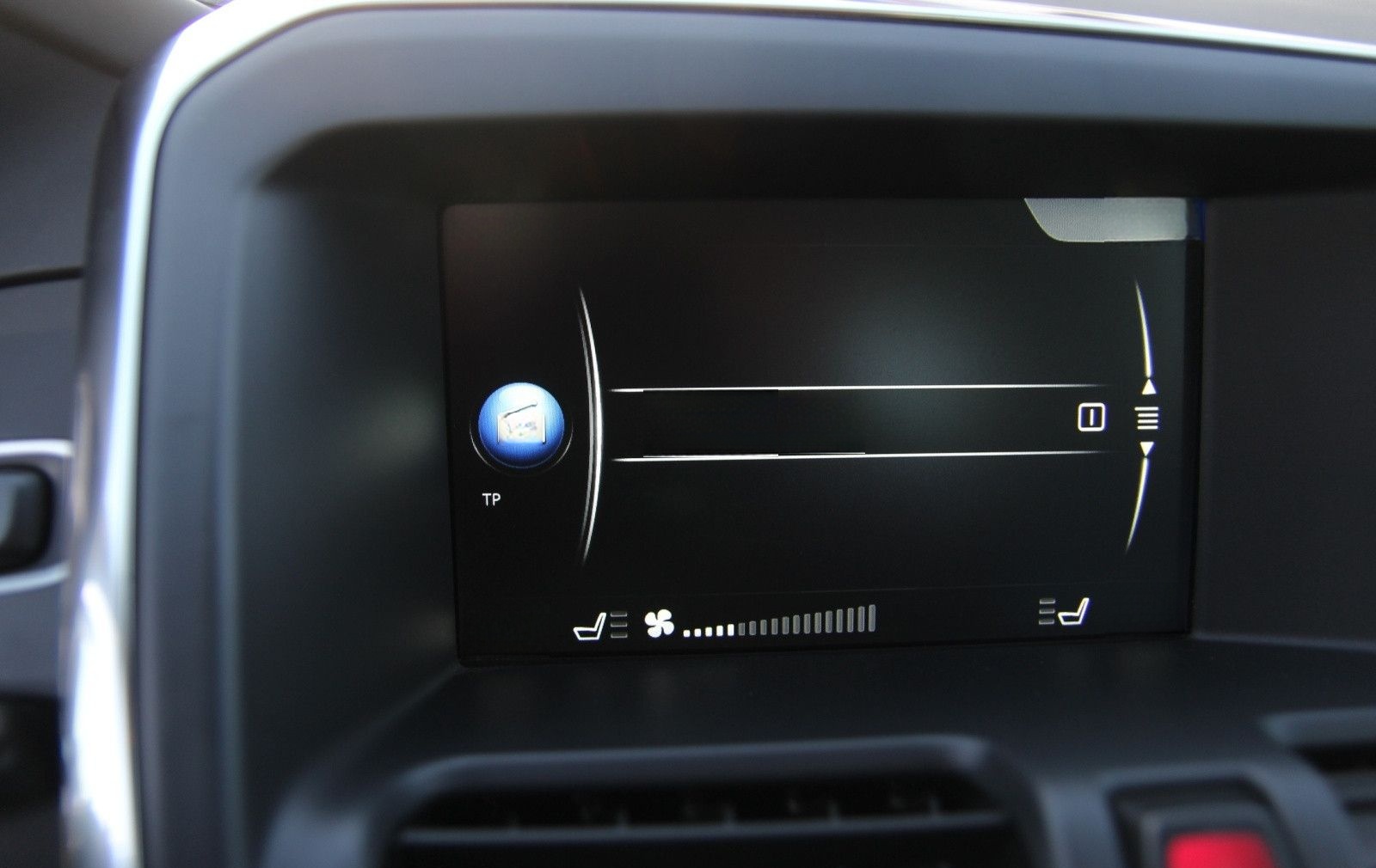 Volvo XC60 Momentum AWD Automatik/ Xenon/ 70tkm! foto 13