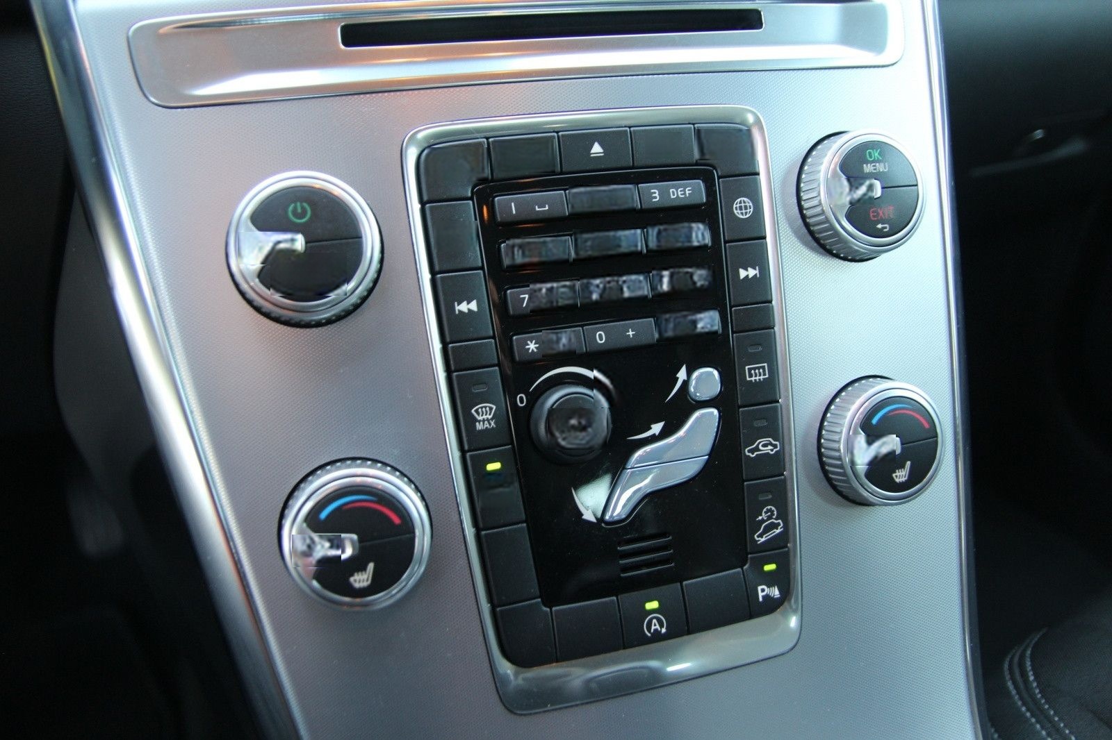 Volvo XC60 Momentum AWD Automatik/ Xenon/ 70tkm! foto 15