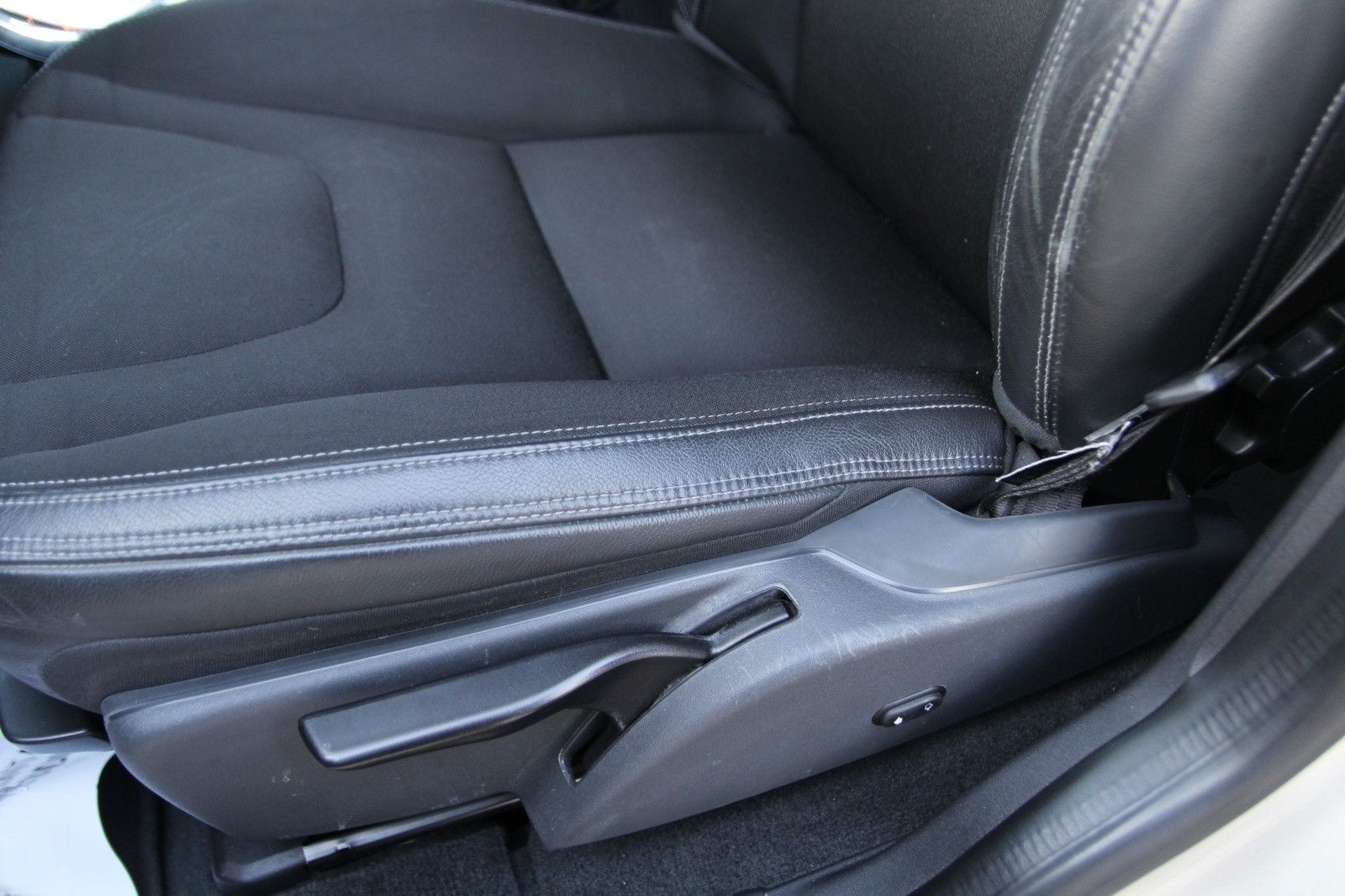 Volvo XC60 Momentum AWD Automatik/ Xenon/ 70tkm! foto 18